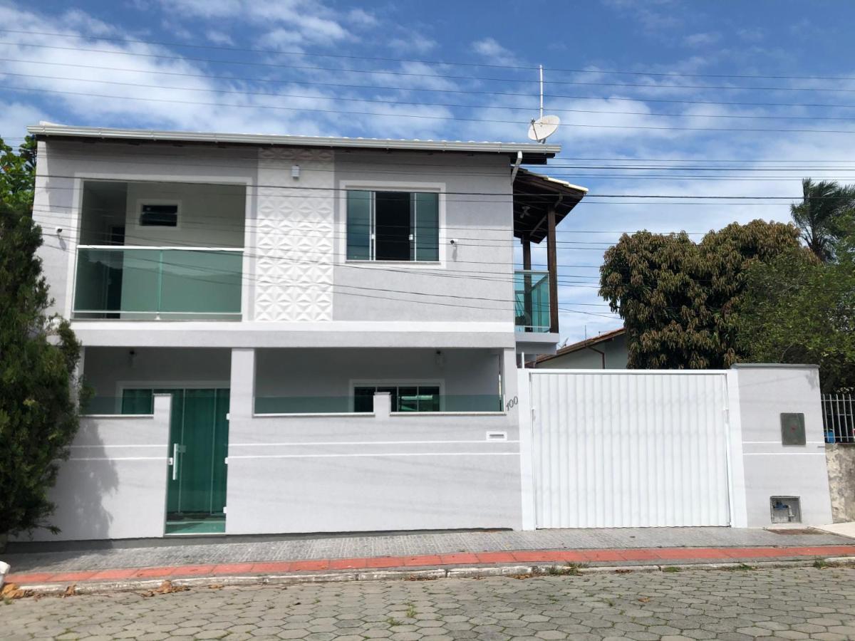 Casa Praia De Gov Celso Ramos Governador Celso Ramos Bagian luar foto